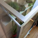 Mini-serre Polis 0,35m² en alu anodisé et verre ESG 3mm – sur roulettes – Vitavia