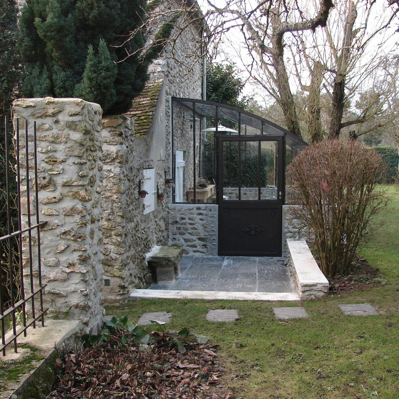 Serre adossée Harmonie Chambord sur muret 2,8x3,8m en verre trempé - Lams