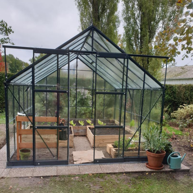 Serre de jardin 10,92m² en aluminium anthracite et verre trempé 4mm - Green Protect