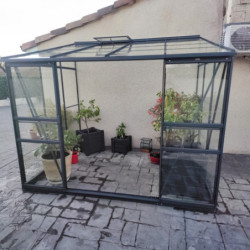 Serre Melissa Ida 4,9m² en aluminium laqué gris et verre trempé 3mm + embase incluse – Natura Lams