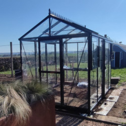 Serre Culti-luxx 6,75m² en Aluminium Noir & Verre Trempé - Filclair
